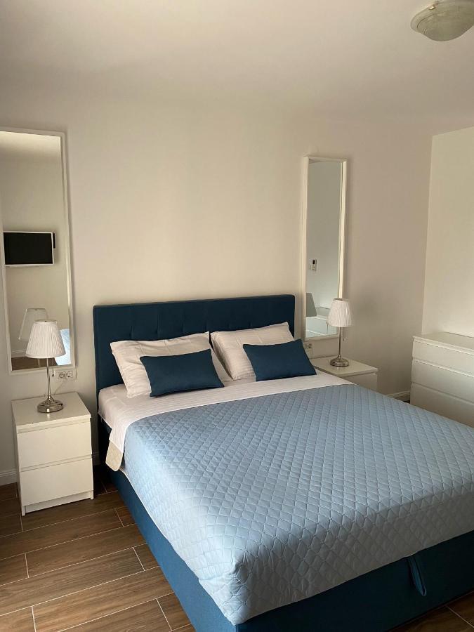 Venera Apartments Budva Luaran gambar