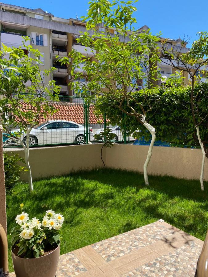 Venera Apartments Budva Luaran gambar